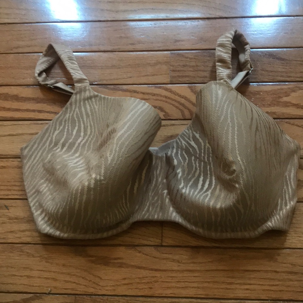 2 Bras - image 3